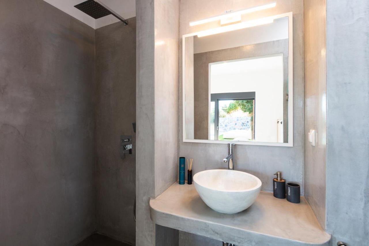 Villa Sea-Esta, Adults Only Sellía 外观 照片